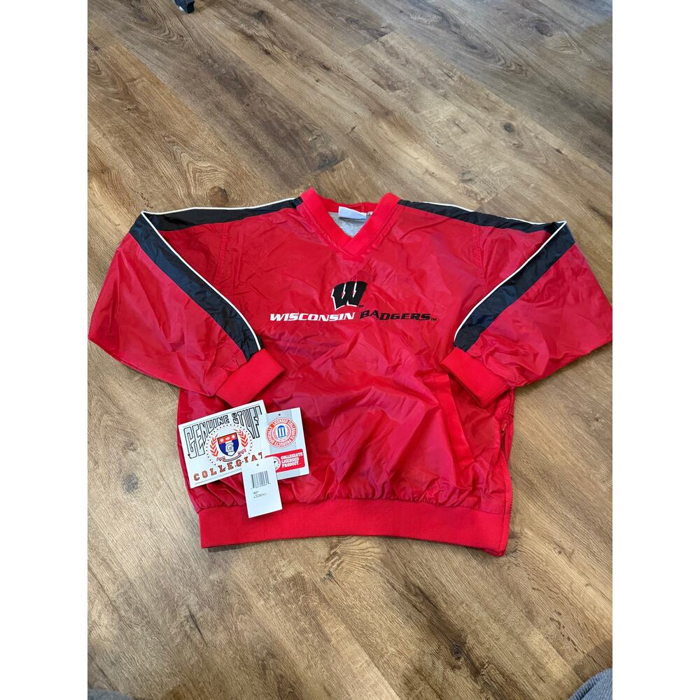 NWT VTG Wisconsin Badgers Windbreaker Genuine Stuff Collegiate Men's Large L Red